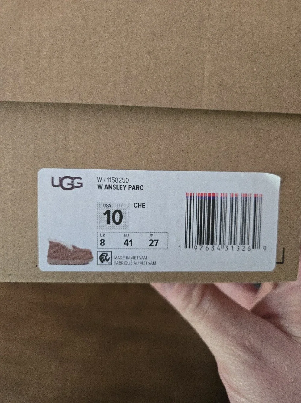 UGG Ansley Parc 10W Chestnut Suede Shearling-Lined Ankle Booties